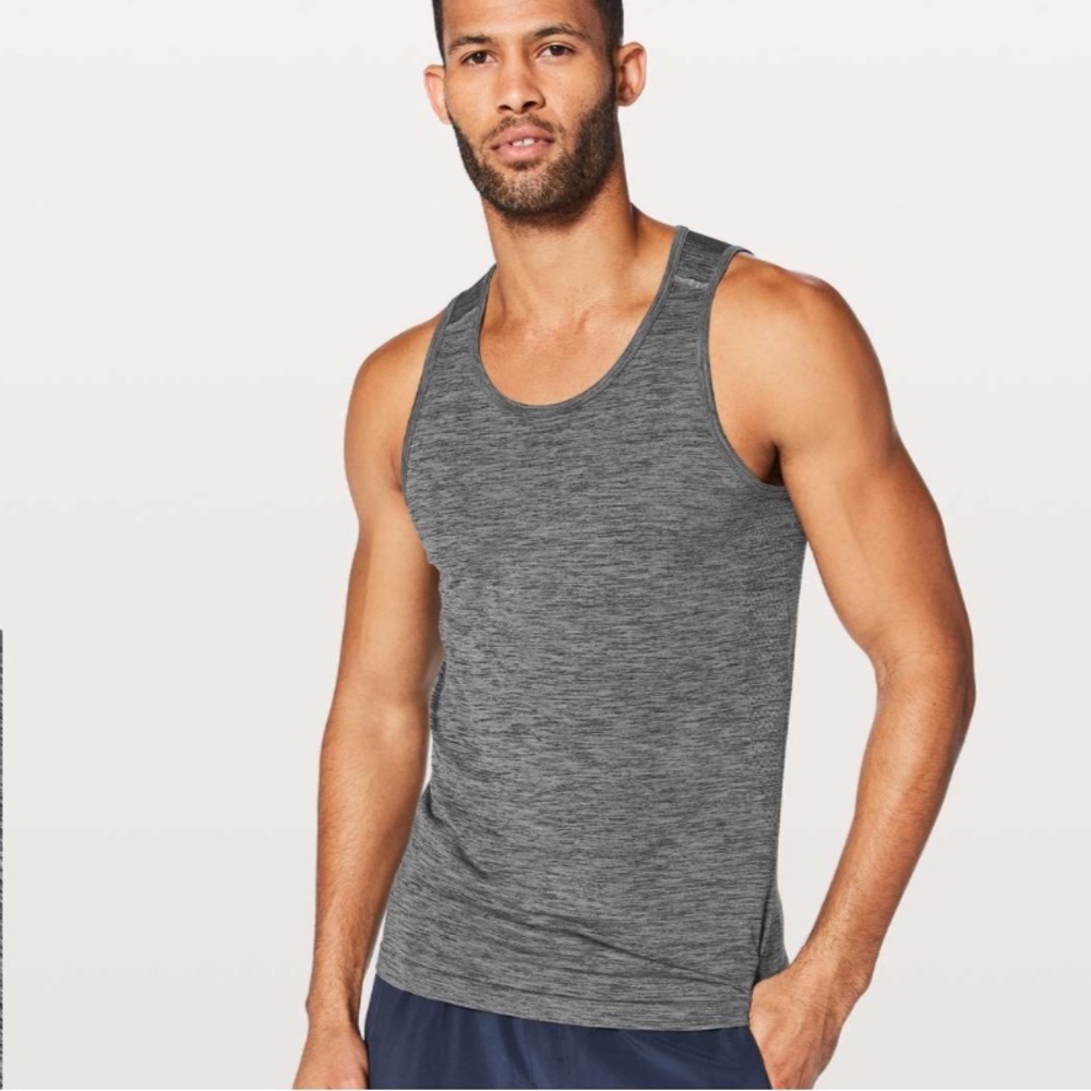 Lululemon // Metal Vent Tech Surge Tank